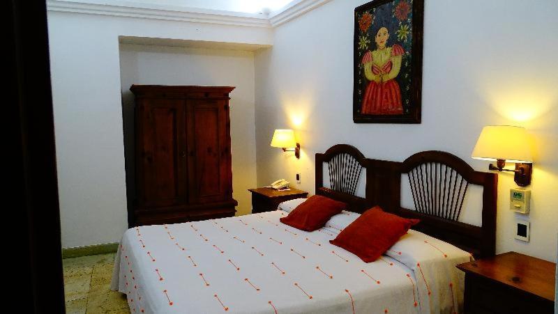 Hotel Aitana Oaxaca Chambre photo