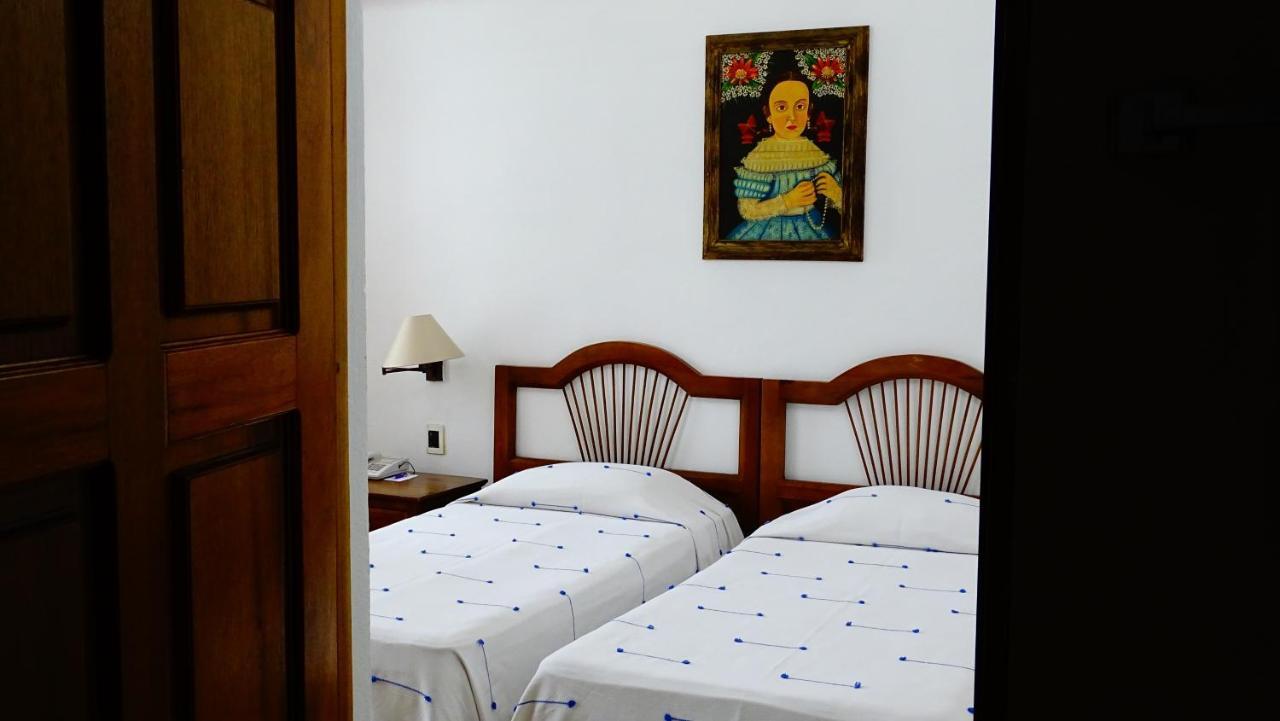 Hotel Aitana Oaxaca Extérieur photo
